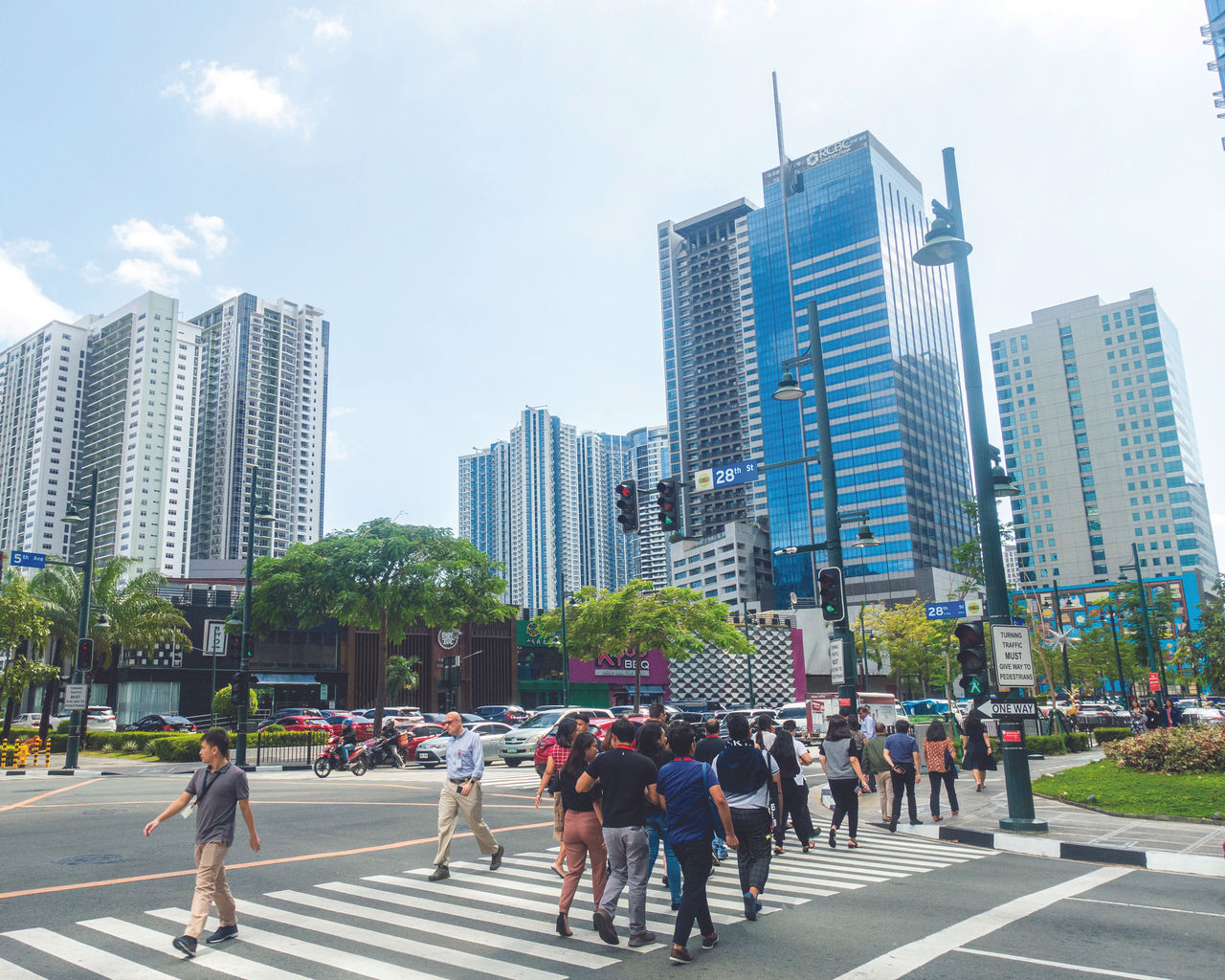 crossing the street in the Philippines